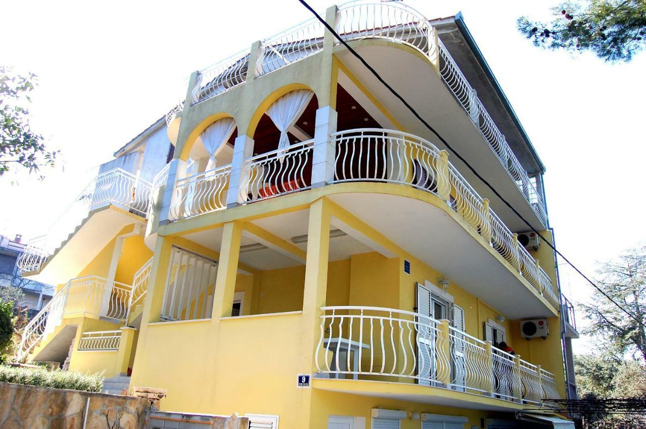 Apartment Toya Slatine Kültér fotó