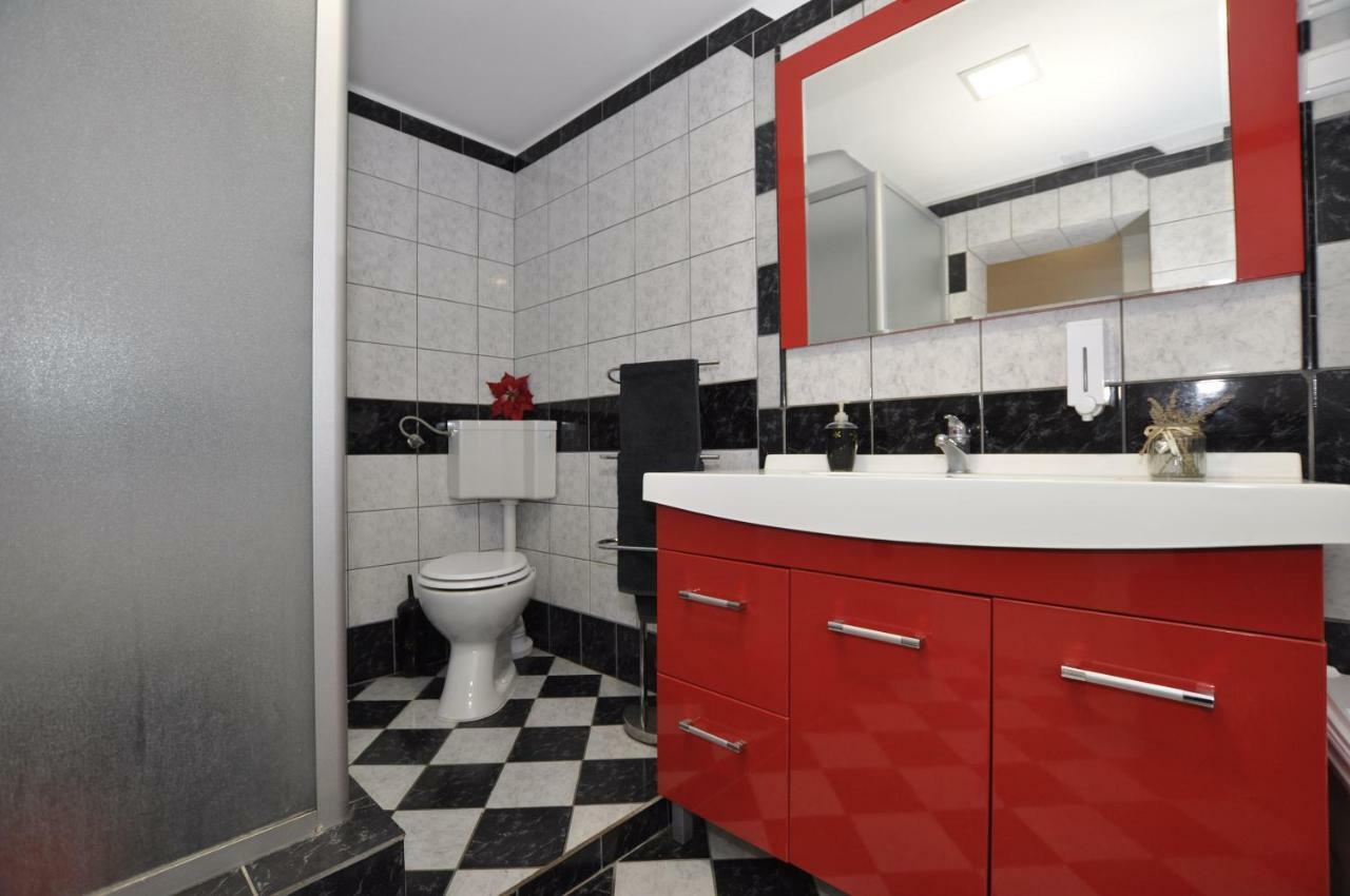 Apartment Toya Slatine Kültér fotó