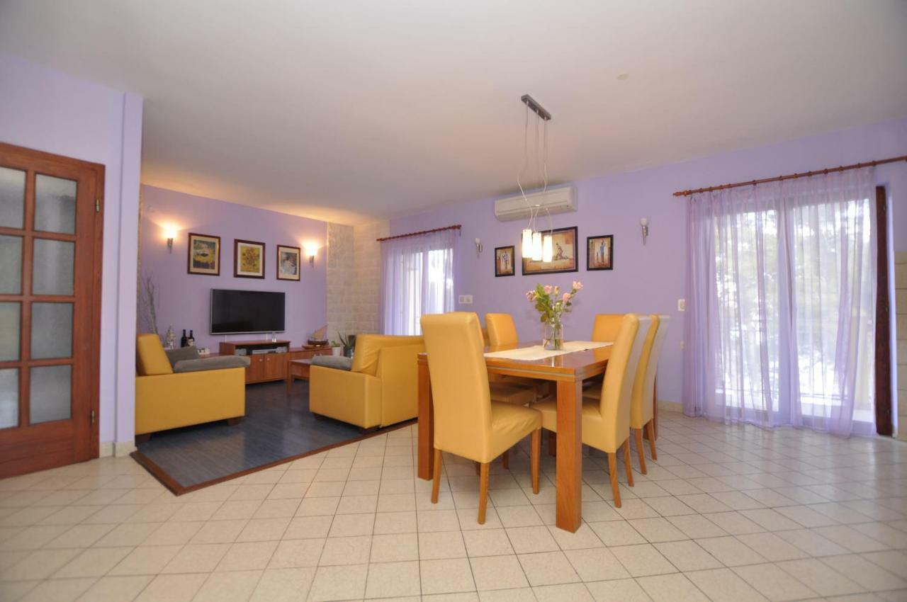 Apartment Toya Slatine Kültér fotó