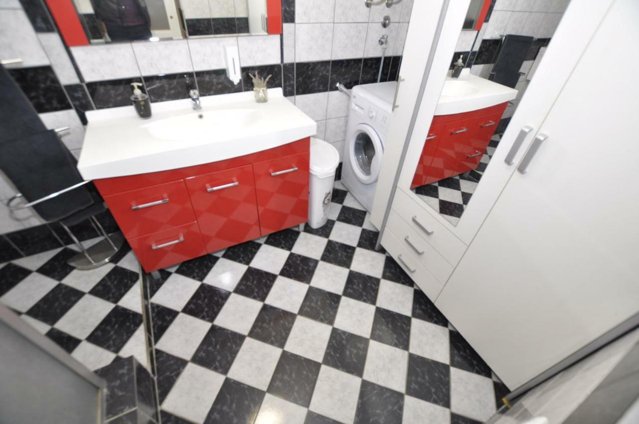 Apartment Toya Slatine Kültér fotó